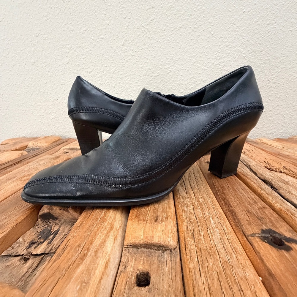 Franco Sarto Black Leather Square Toe Shooties Whipstitch Block Heel Ankle Boots - Picture 2 of 6